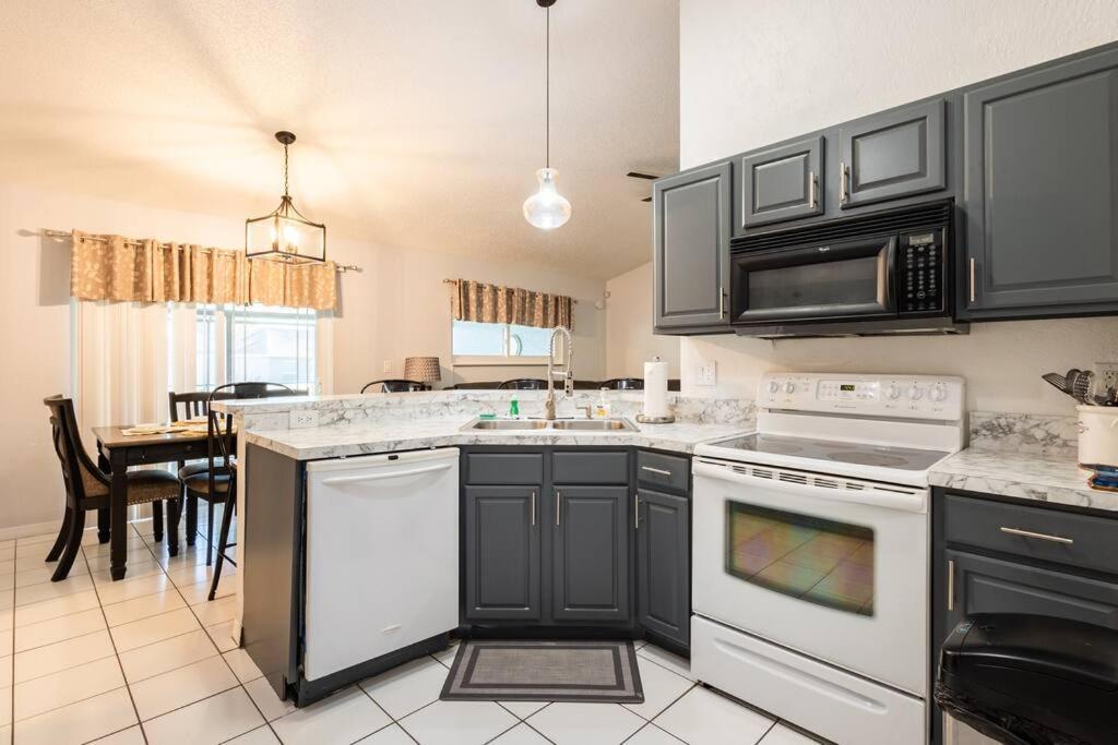 13 Mins From Disney Arcade, Private Pool, & Themed Rooms Orlando Exterior foto